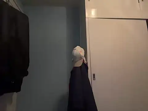 penesexy12  online show from 04-23-26, 01:45