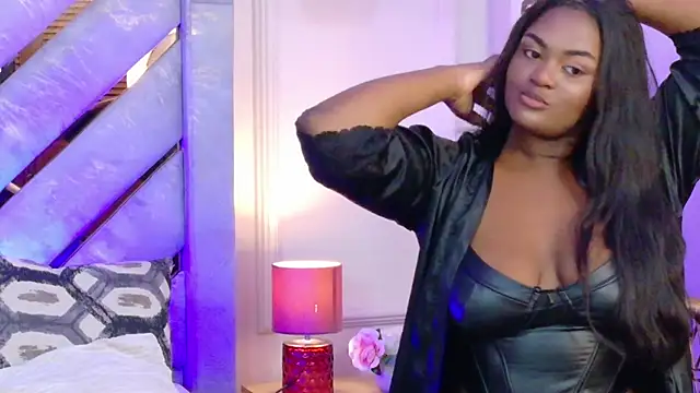 Noa Adams online show from 10-27-25, 04:02