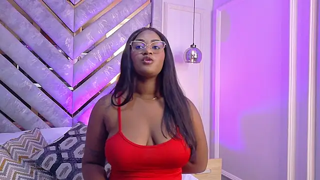 Noa Adams online show from 10-13-25, 03:52