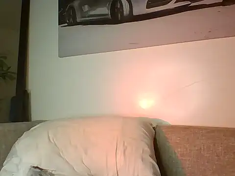 Snapshot of tashwaa chatting on 02-14-26, 03:07 tashwaa online show from 02-14-26, 03:07