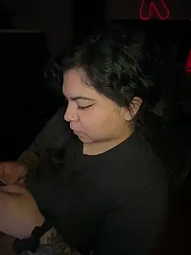 kimmiakiss22 online show from 06-11-26, 03:25