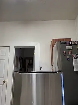 kimmiakiss22 online show from 11-24-25, 09:15