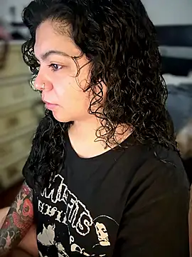 kimmiakiss22 online show from 01-14-26, 08:34