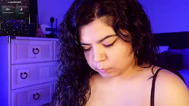 kimmiakiss22 online show from 01-11-26, 12:50