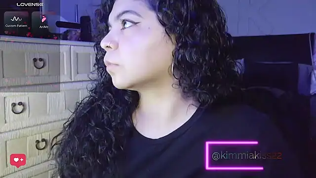 kimmiakiss22 online show from 03-10-26, 09:19