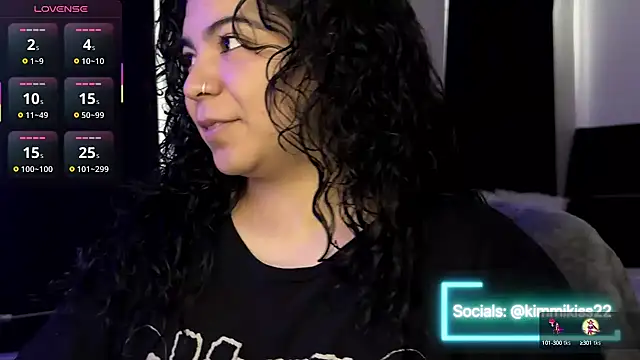 kimmiakiss22 online show from 10-07-25, 07:26