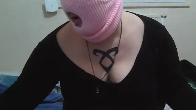 Lolabeluccia xh  online show from 11-10-25, 06:51