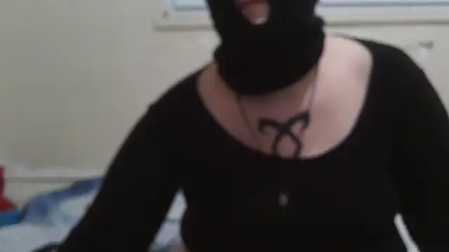 Lolabeluccia xh  online show from 11-13-25, 06:39