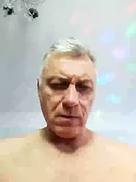 Snapshot of sexman181166 chatting on 12-06-24, 12:11 sexman181166 online show from 12-06-24, 12:11