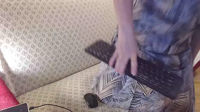 zarinafonliberman online show from 11-30-25, 02:40