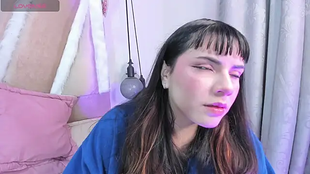 xhinata hyugax online show from 01-13-26, 11:41