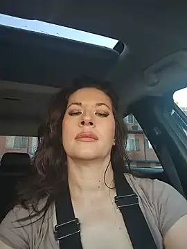 highly inappropriate online show from 06-25-26, 02:22