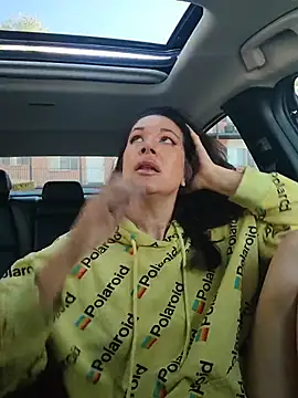 highly inappropriate online show from 06-04-26, 02:33