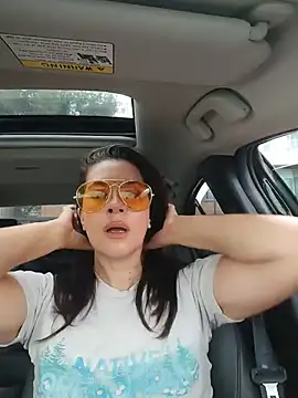 highly inappropriate online show from 07-10-26, 02:28