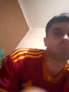 Snapshot of mattyrush chatting on 10-27-25, 12:33 mattyrush online show from 10-27-25, 12:33