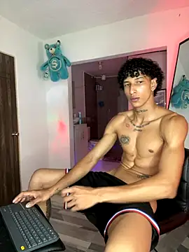 mike casseano online show from 09-15-25, 02:56