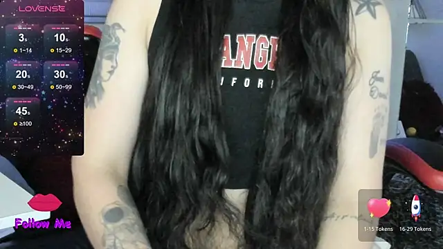 natasha logan  online show from 01-10-26, 04:08