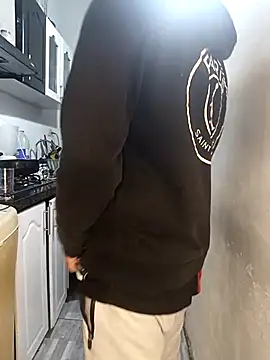 catire2323 online show from 12-04-25, 01:04