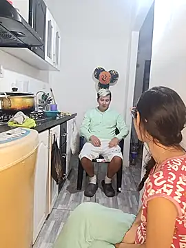 catire2323 online show from 11-11-25, 02:50