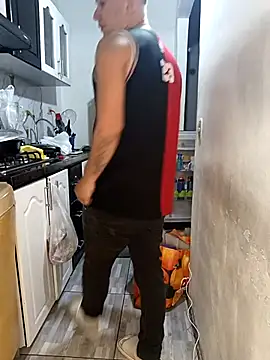 catire2323 online show from 04-15-26, 01:55