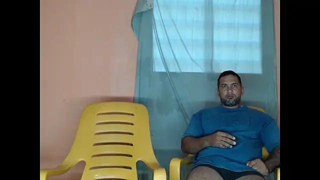 Snapshot of lover_1994 chatting on 04-26-26, 11:29 lover 1994 online show from 04-26-26, 11:29