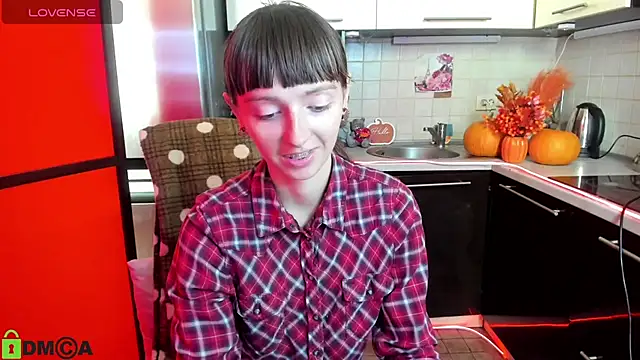 TayanaJons online show from 09-25-25, 07:03
