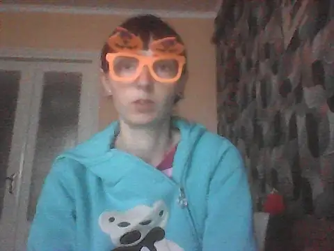 TayanaJons online show from 10-28-25, 08:13