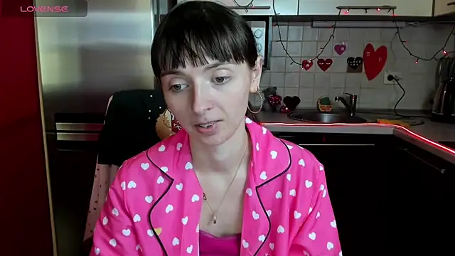 TayanaJons online show from 02-12-25, 10:56