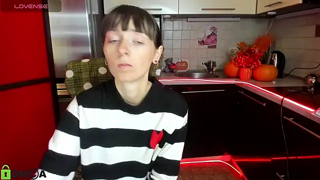 TayanaJons online show from 10-02-25, 07:01