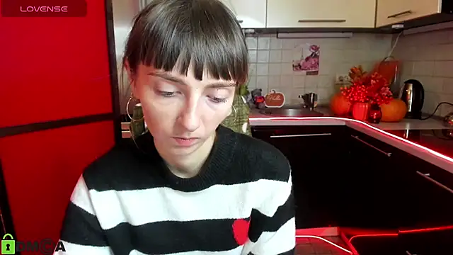 TayanaJons online show from 11-15-25, 07:56