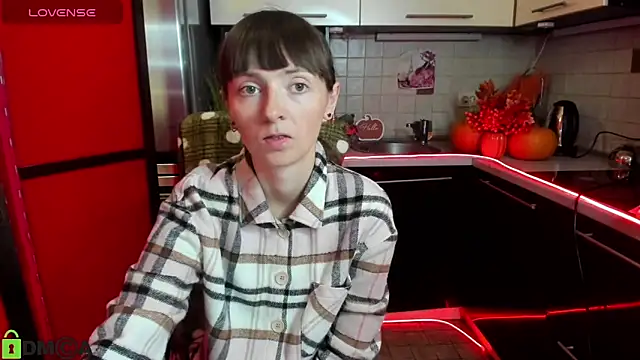 TayanaJons online show from 10-06-25, 06:58