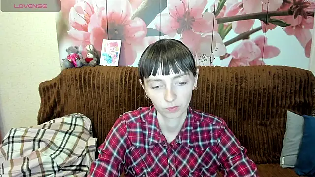 TayanaJons online show from 06-16-26, 07:08