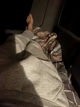 Freezing Duck online show from 03-12-26, 09:02