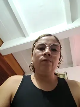 selena gomez2 online show from 11-07-25, 01:37