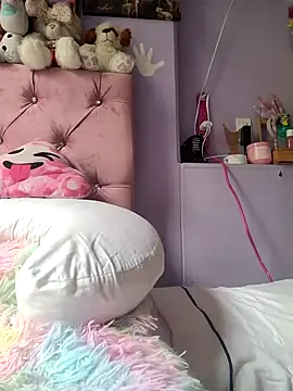 selena gomez2 online show from 04-15-26, 01:48