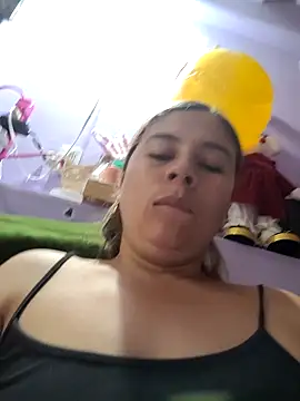 selena gomez2 online show from 02-11-26, 01:22