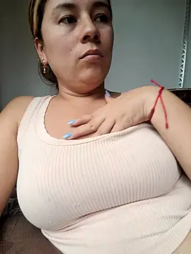 selena gomez2 online show from 02-26-26, 09:37