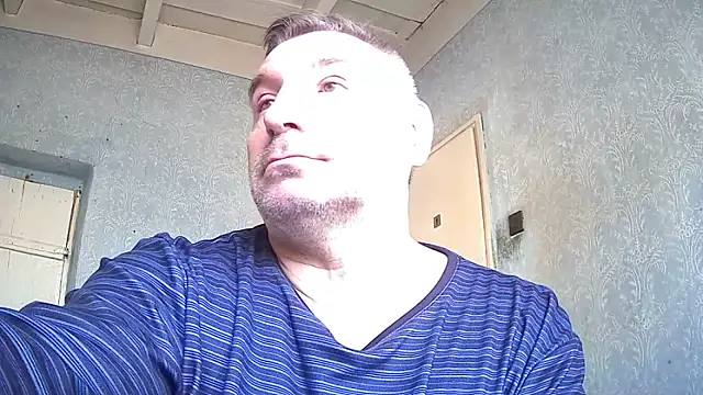 Snapshot of GYurmoka70 chatting on 02-12-26, 08:58 GYurmoka70 online show from 02-12-26, 08:58