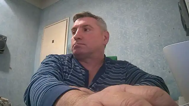 Snapshot of GYurmoka70 chatting on 10-08-25, 08:53 GYurmoka70 online show from 10-08-25, 08:53