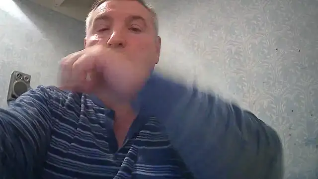 Snapshot of GYurmoka70 chatting on 10-04-25, 08:10 GYurmoka70 online show from 10-04-25, 08:10