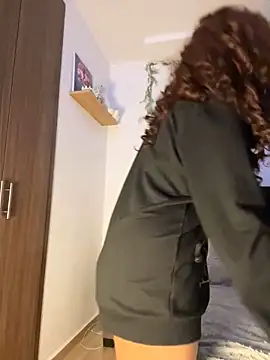 Snapshot of crystal_bunny7 chatting on 03-15-25, 02:14 crystal bunny7 online show from 03-15-25, 02:14