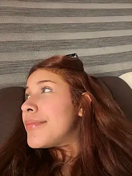 Snapshot of crystal_bunny7 chatting on 02-22-25, 03:34 crystal bunny7 online show from 02-22-25, 03:34