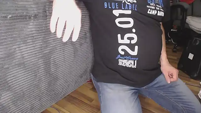 Amateur Tom online show from 09-10-25, 09:03