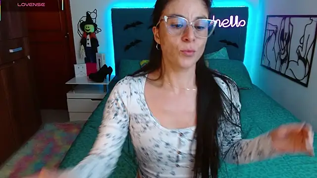 antonella sweet33 online show from 10-24-25, 10:20