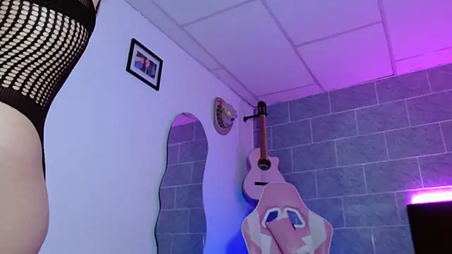 Dakota bumm online show from 04-21-26, 06:03