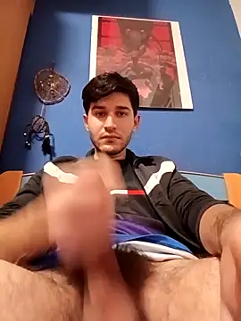 Esti02 online show from 12-19-25, 05:26