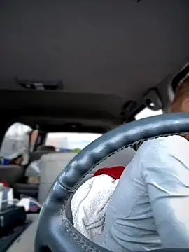 GoldenFlameGoddess online show from 12-22-25, 04:29