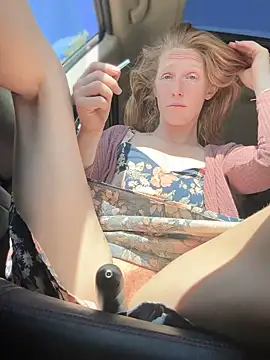 GoldenFlameGoddess online show from 03-26-26, 10:18