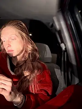 GoldenFlameGoddess online show from 01-10-26, 02:01