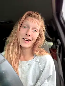 GoldenFlameGoddess online show from 10-24-25, 04:50